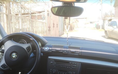 BMW 1 серия, 2004 год, 600 000 рублей, 9 фотография