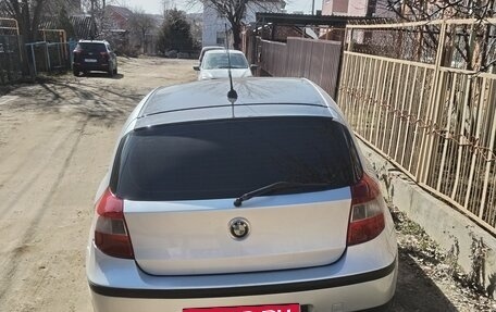 BMW 1 серия, 2004 год, 600 000 рублей, 3 фотография