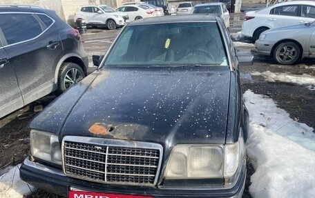 Mercedes-Benz E-Класс, 1993 год, 280 000 рублей, 4 фотография