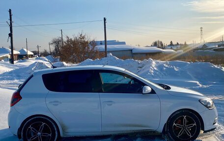 KIA cee'd I рестайлинг, 2010 год, 675 000 рублей, 6 фотография