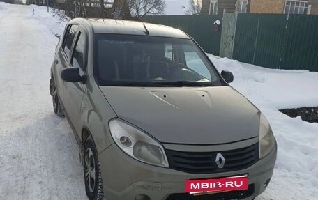 Renault Sandero I, 2011 год, 320 000 рублей, 2 фотография