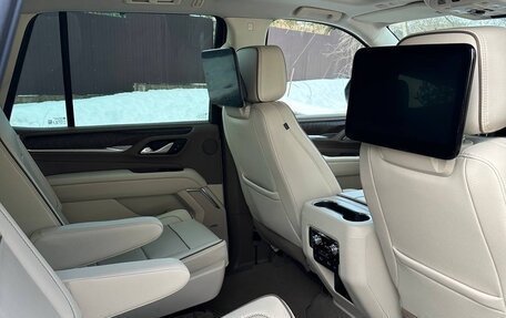 GMC Yukon IV, 2022 год, 8 900 000 рублей, 7 фотография