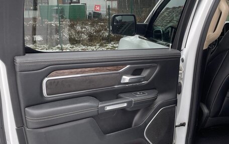 Rambler 1500, 2019 год, 6 500 000 рублей, 17 фотография