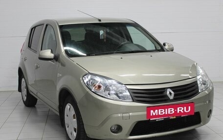 Renault Sandero I, 2011 год, 660 000 рублей, 3 фотография