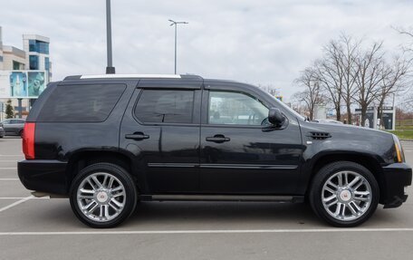 Cadillac Escalade III, 2013 год, 2 950 000 рублей, 7 фотография