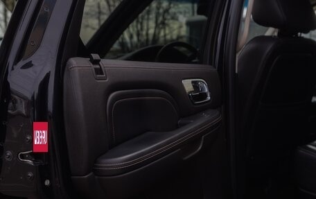 Cadillac Escalade III, 2013 год, 2 950 000 рублей, 15 фотография