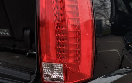 Cadillac Escalade III, 2013 год, 2 950 000 рублей, 24 фотография