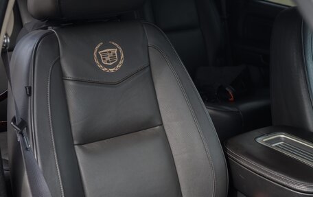 Cadillac Escalade III, 2013 год, 2 950 000 рублей, 34 фотография