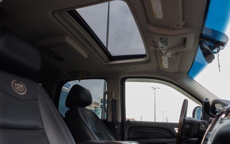 Cadillac Escalade III, 2013 год, 2 950 000 рублей, 39 фотография