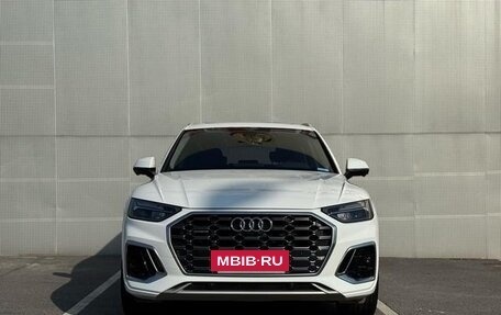 Audi Q5, 2022 год, 4 900 000 рублей, 2 фотография