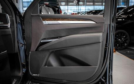 Cadillac Escalade V, 2025 год, 22 099 350 рублей, 23 фотография