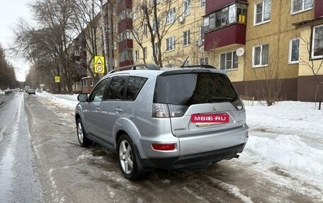 Mitsubishi Outlander III рестайлинг 3, 2011 год, 940 000 рублей, 3 фотография
