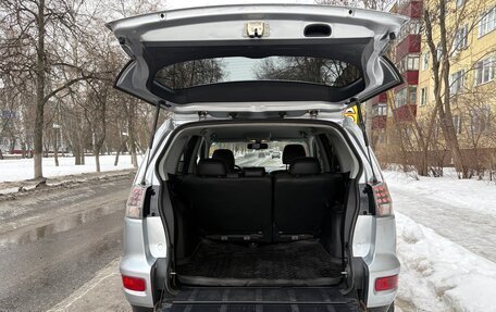 Mitsubishi Outlander III рестайлинг 3, 2011 год, 940 000 рублей, 8 фотография