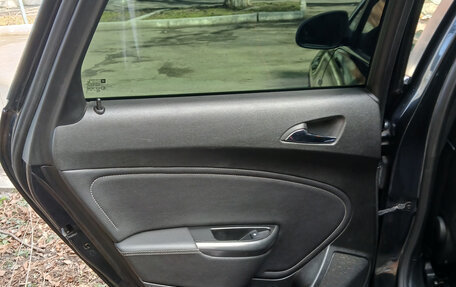 Opel Astra J, 2010 год, 590 000 рублей, 4 фотография