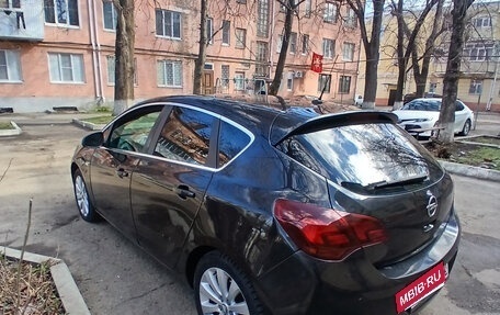 Opel Astra J, 2010 год, 590 000 рублей, 6 фотография