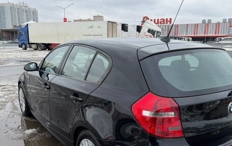 BMW 1 серия, 2009 год, 650 000 рублей, 2 фотография