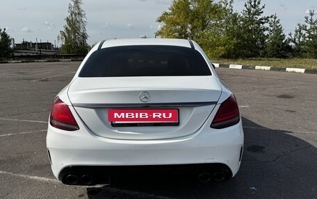 Mercedes-Benz C-Класс, 2018 год, 2 650 000 рублей, 4 фотография