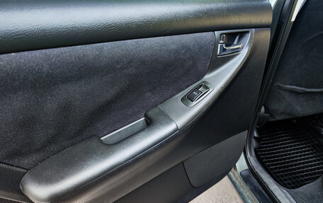 Toyota Corolla, 2004 год, 670 000 рублей, 8 фотография