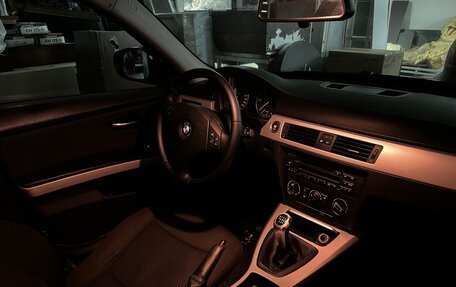 BMW 3 серия, 2008 год, 1 100 000 рублей, 12 фотография