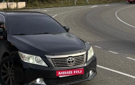 Toyota Camry, 2012 год, 1 630 000 рублей, 2 фотография