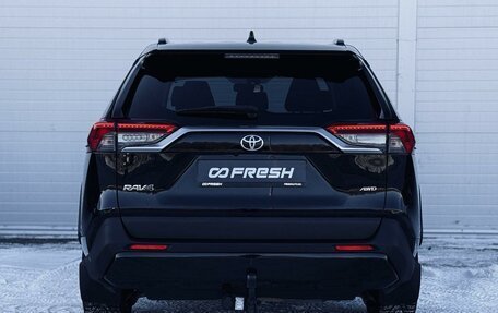 Toyota RAV4, 2020 год, 3 250 000 рублей, 6 фотография