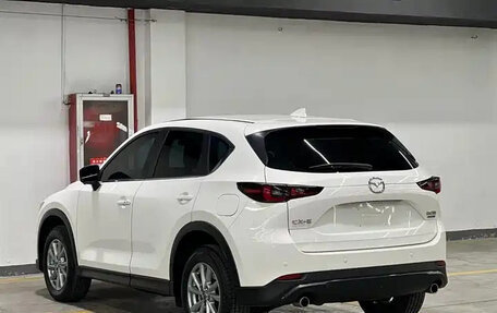 Mazda CX-5 II, 2022 год, 1 877 000 рублей, 3 фотография