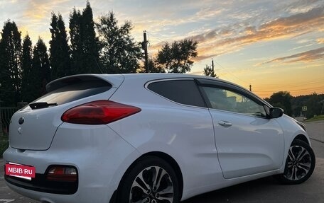 KIA cee'd III, 2014 год, 1 300 000 рублей, 2 фотография