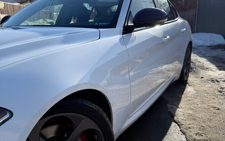 Alfa Romeo Giulia II, 2017 год, 2 400 000 рублей, 7 фотография