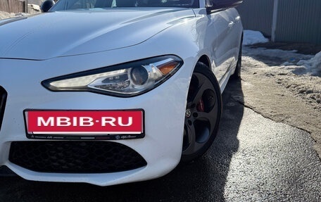 Alfa Romeo Giulia II, 2017 год, 2 400 000 рублей, 8 фотография