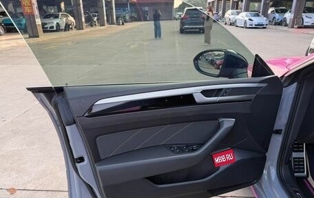 Volkswagen Passat CC, 2024 год, 4 250 000 рублей, 8 фотография