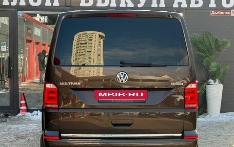 Volkswagen Multivan T6 рестайлинг, 2019 год, 5 200 000 рублей, 9 фотография