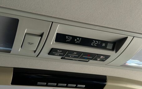 Volkswagen Multivan T6 рестайлинг, 2019 год, 5 200 000 рублей, 31 фотография