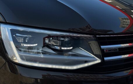 Volkswagen Multivan T6 рестайлинг, 2019 год, 5 200 000 рублей, 30 фотография