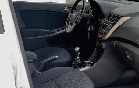 Hyundai Solaris II рестайлинг, 2014 год, 889 000 рублей, 7 фотография