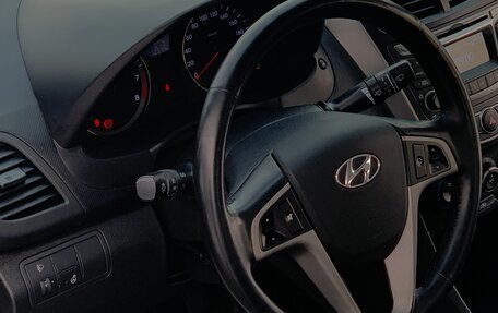 Hyundai Solaris II рестайлинг, 2014 год, 889 000 рублей, 9 фотография