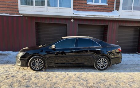 Toyota Camry, 2017 год, 2 190 000 рублей, 12 фотография