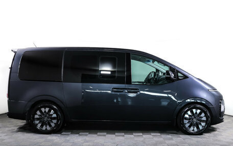 Hyundai Staria, 2022 год, 5 000 000 рублей, 4 фотография