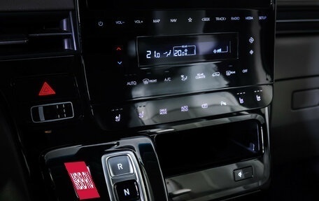 Hyundai Staria, 2022 год, 5 000 000 рублей, 20 фотография