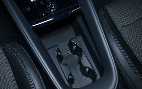 Porsche Macan, 2024 год, 10 900 000 рублей, 30 фотография