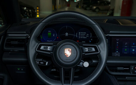 Porsche Macan, 2024 год, 10 900 000 рублей, 31 фотография
