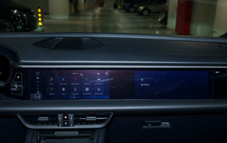 Porsche Macan, 2024 год, 10 900 000 рублей, 28 фотография