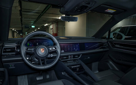 Porsche Macan, 2024 год, 10 900 000 рублей, 32 фотография