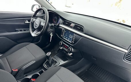 KIA Rio IV, 2018 год, 1 455 000 рублей, 12 фотография