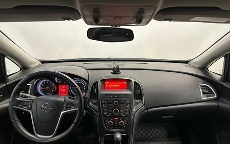 Opel Astra J, 2013 год, 930 000 рублей, 5 фотография