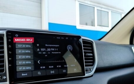 KIA Sportage IV рестайлинг, 2018 год, 1 949 000 рублей, 13 фотография