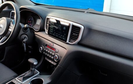 KIA Sportage IV рестайлинг, 2018 год, 1 949 000 рублей, 24 фотография