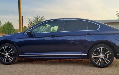 Volkswagen Passat B8 рестайлинг, 2017 год, 1 420 000 рублей, 7 фотография