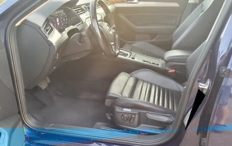 Volkswagen Passat B8 рестайлинг, 2017 год, 1 420 000 рублей, 11 фотография