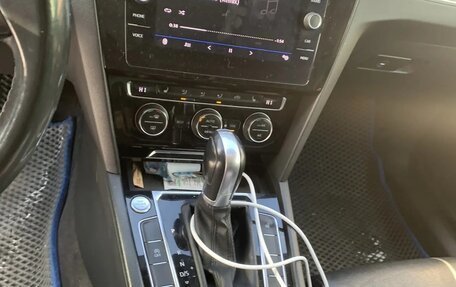 Volkswagen Passat B8 рестайлинг, 2017 год, 1 420 000 рублей, 21 фотография