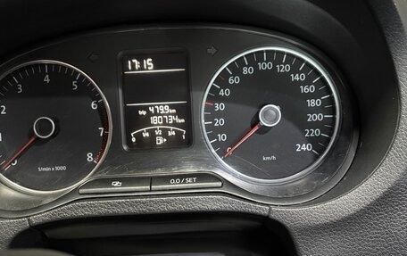 Volkswagen Polo VI (EU Market), 2011 год, 750 000 рублей, 11 фотография